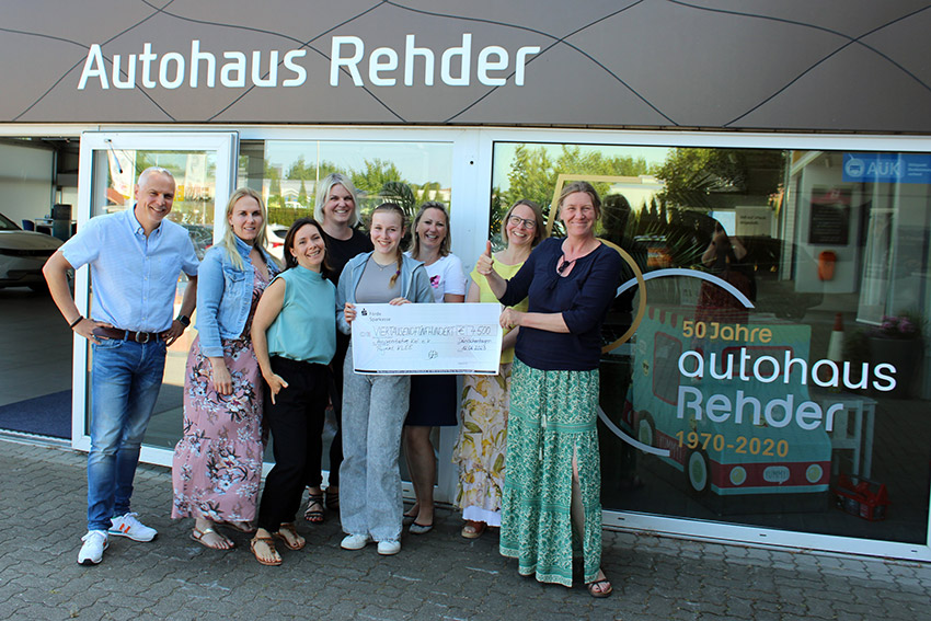  Spendenübergabe an das Projekt KLEE